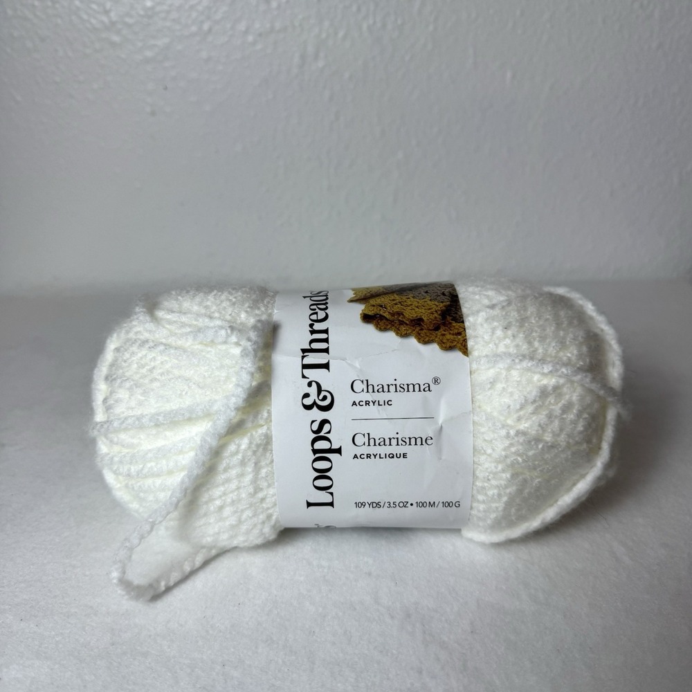 New Loops & Threads Charisma Acrylic Yarn White 109 Yards Color J8 Bulky 5